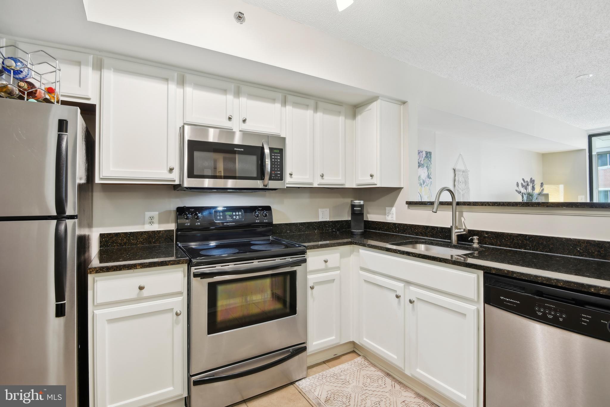 1001 N Vermont St #608