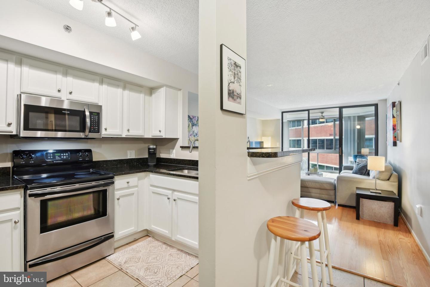 1001 N Vermont St #608
