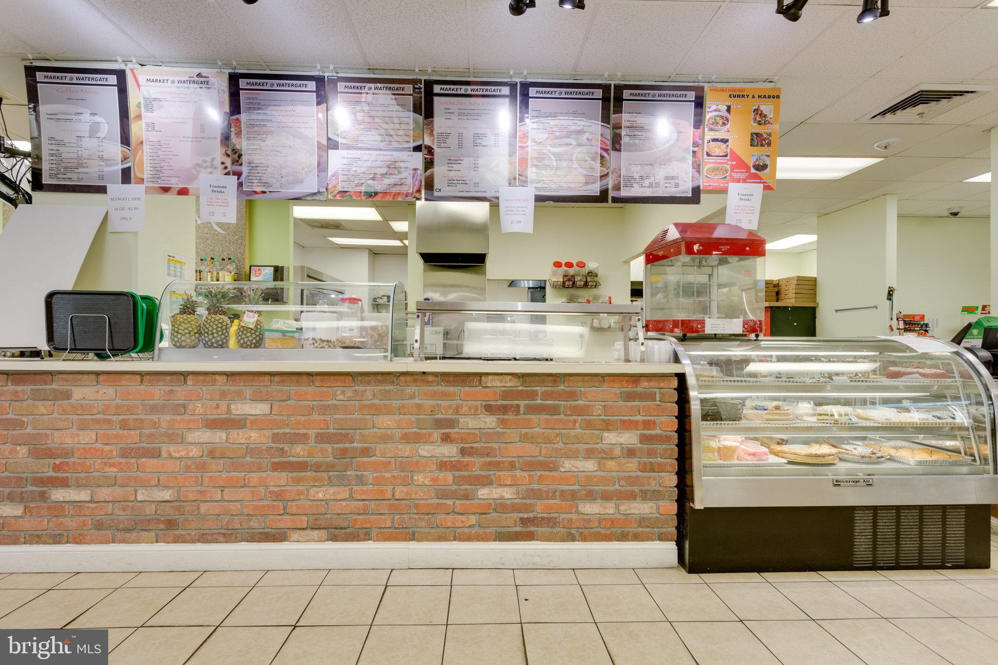 309 Yoakum PARKWAY Unit: 1609