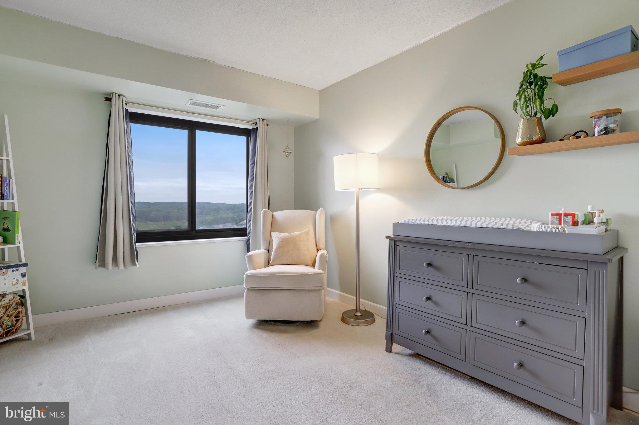 309 Yoakum PARKWAY Unit: 1609