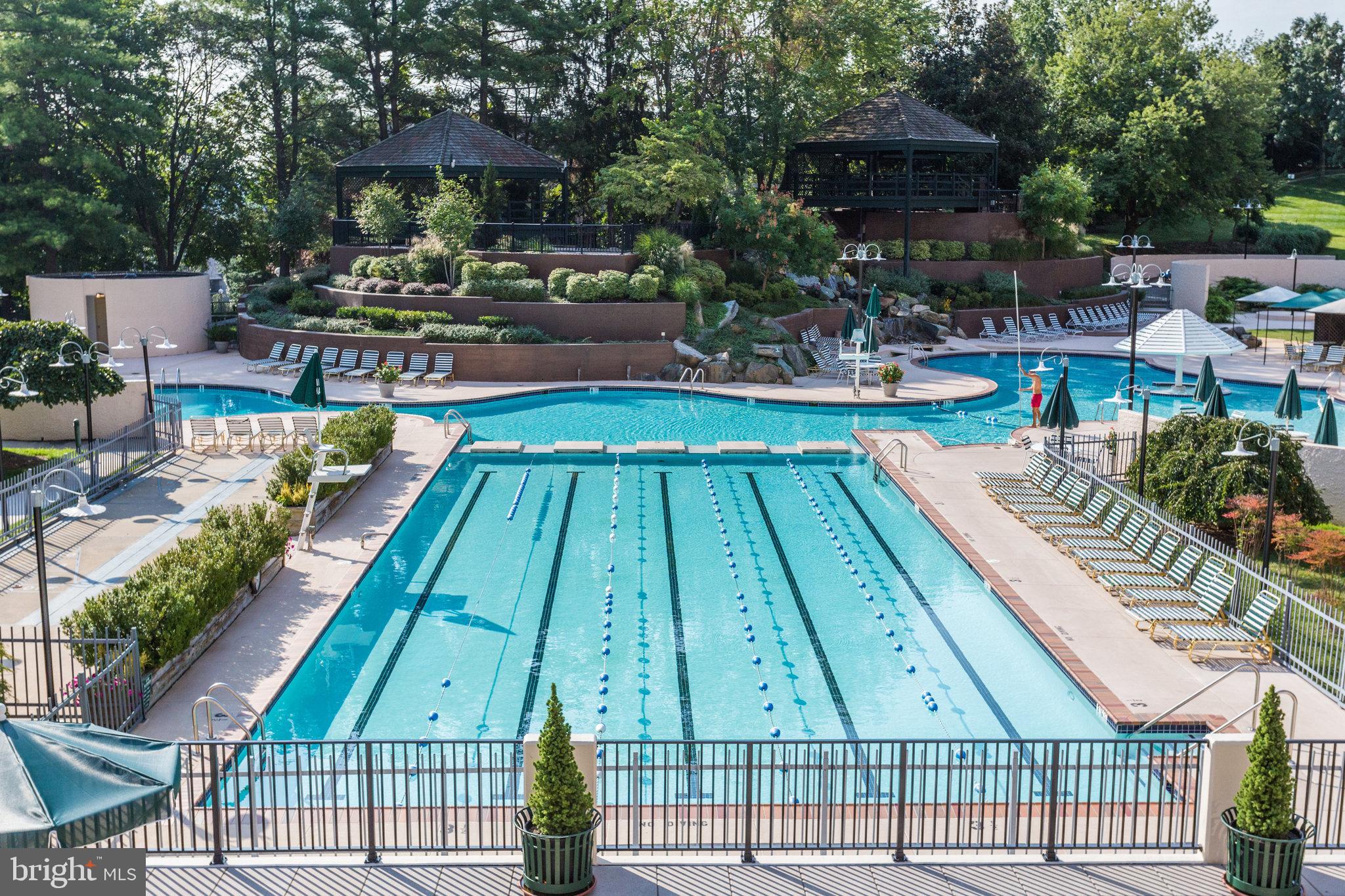 309 Yoakum PARKWAY Unit: 1609