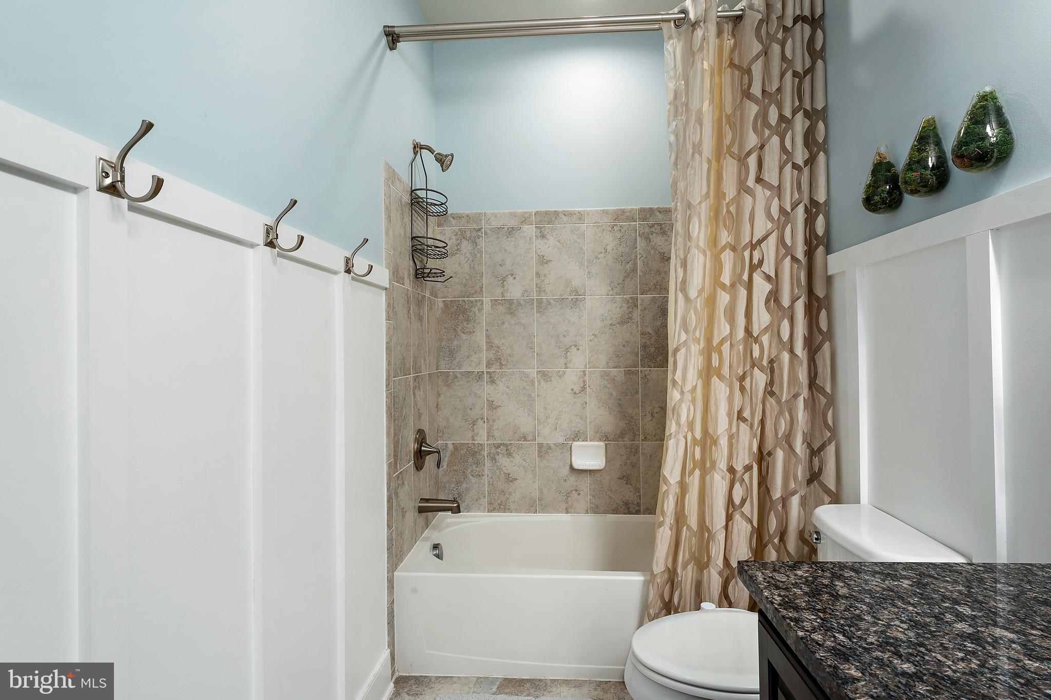 2109 Main Line Blvd #101