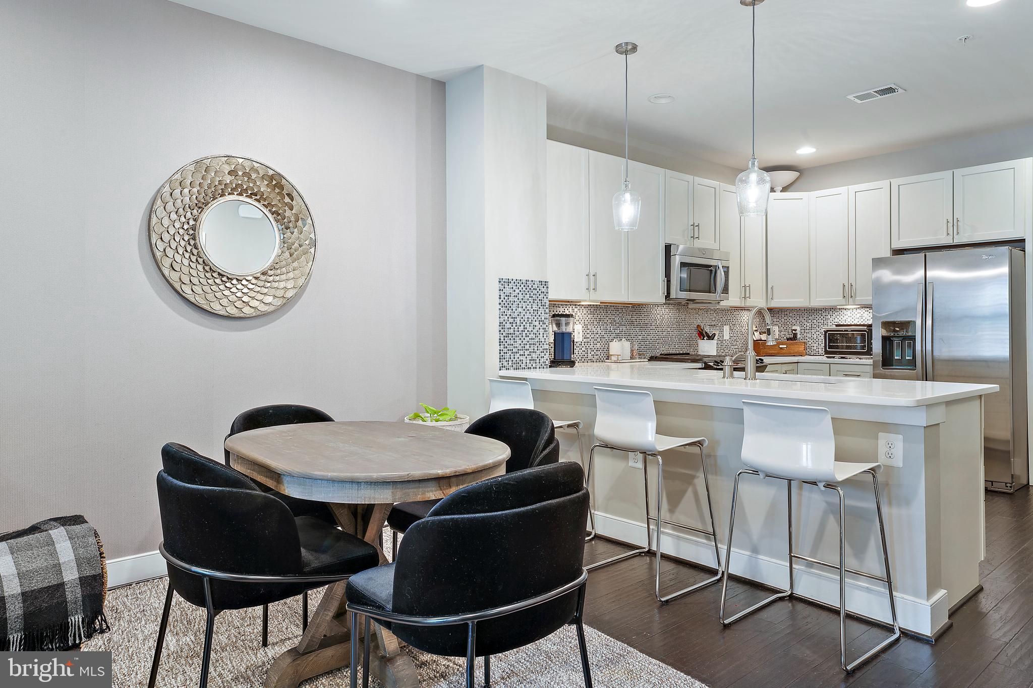 2109 Main Line Blvd #101