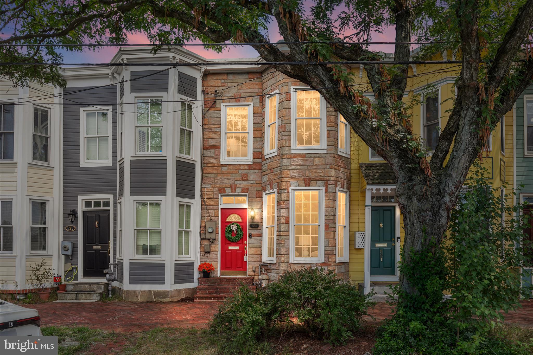 523 N ALFRED STREET