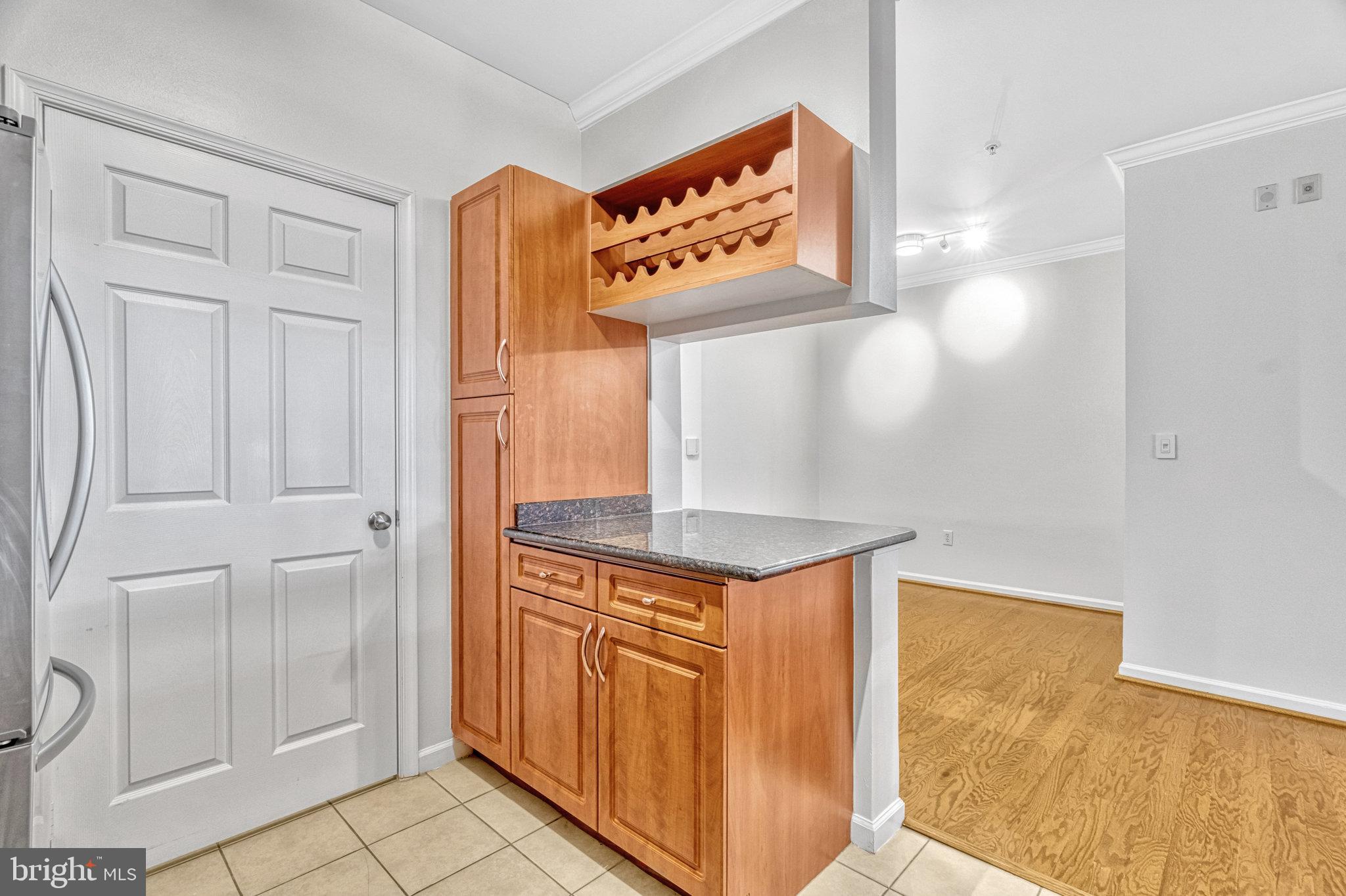 12937 Centre Park Cir #104