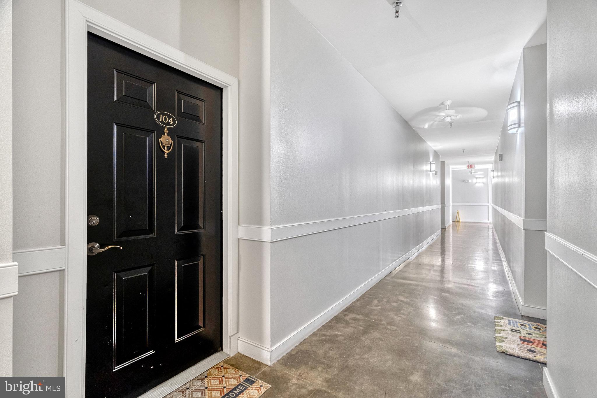 12937 Centre Park Cir #104