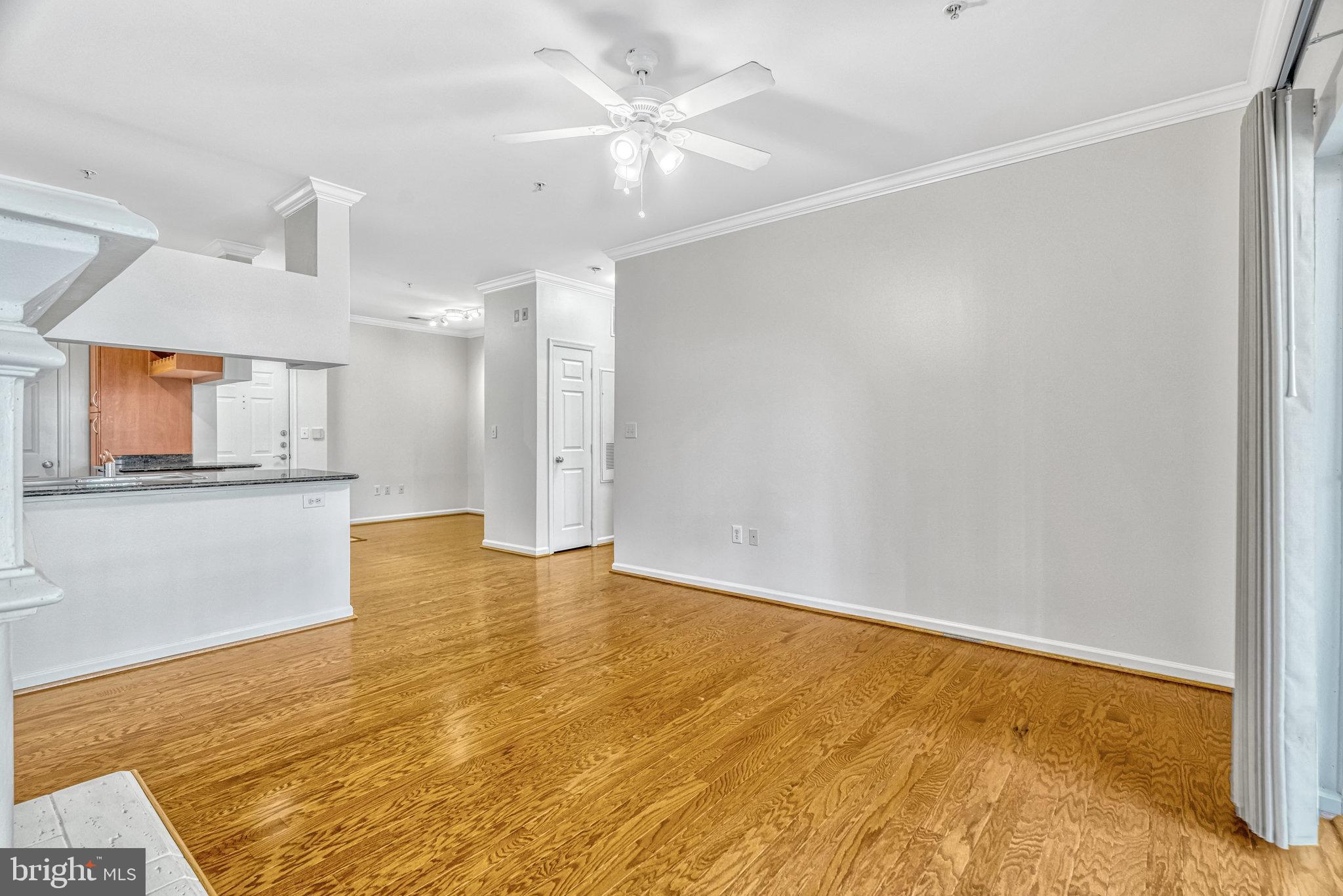 12937 Centre Park Cir #104