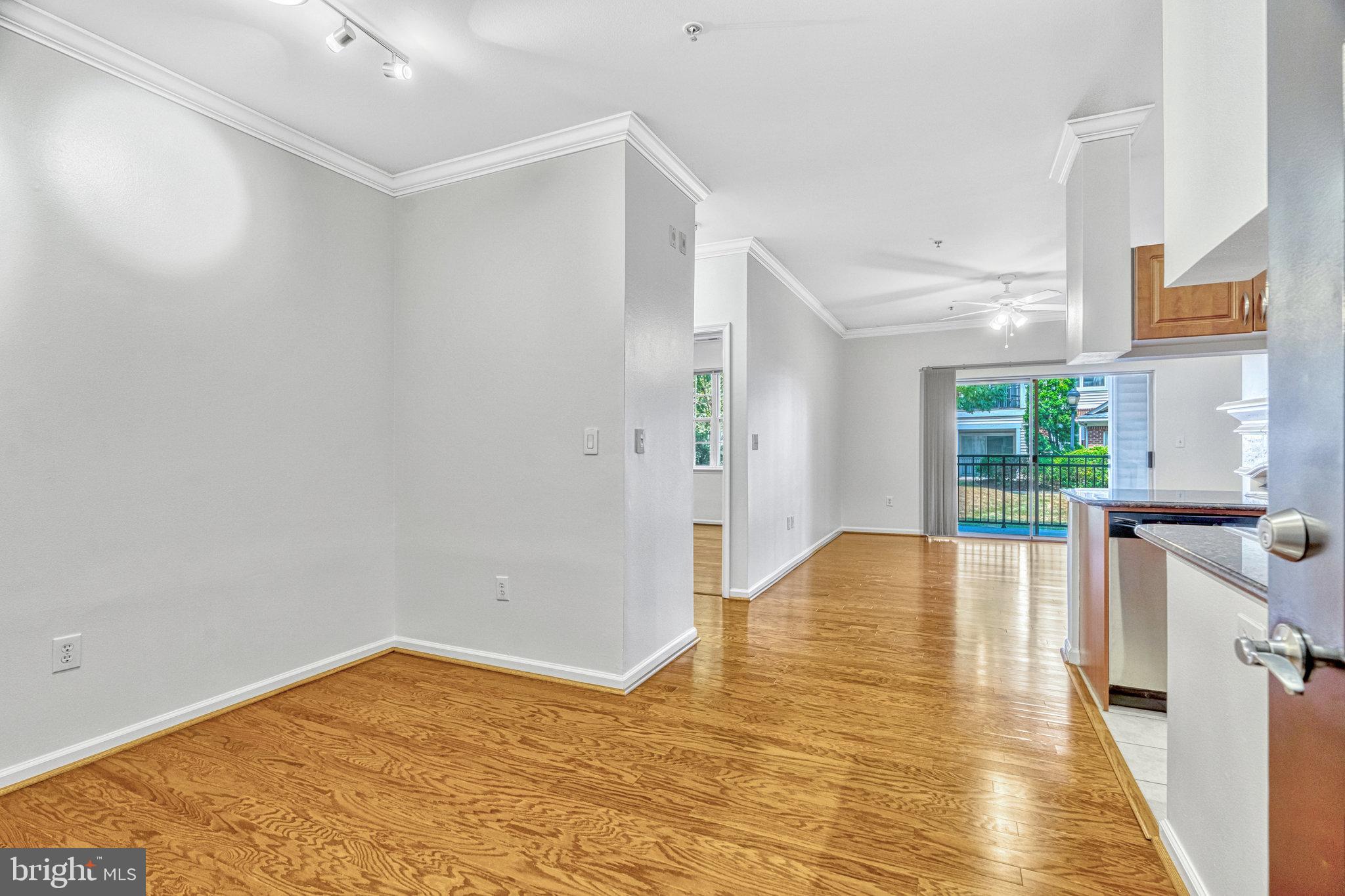 12937 Centre Park Cir #104