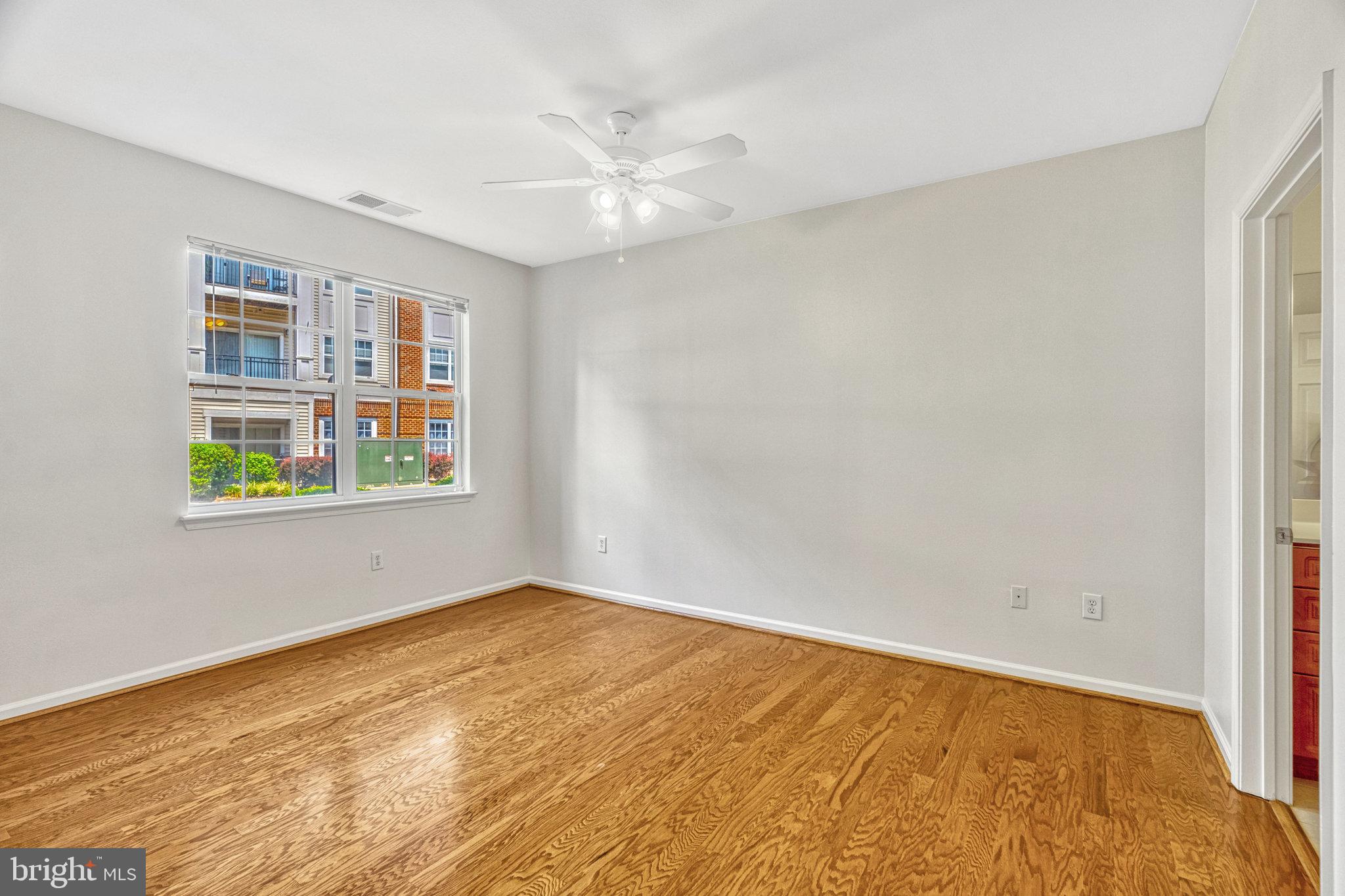 12937 Centre Park Cir #104