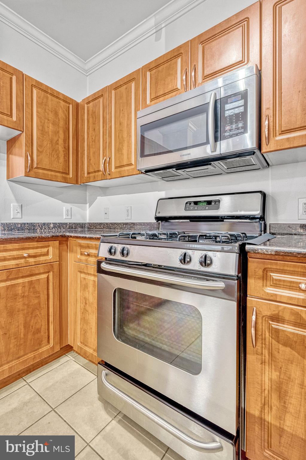 12937 Centre Park Cir #104