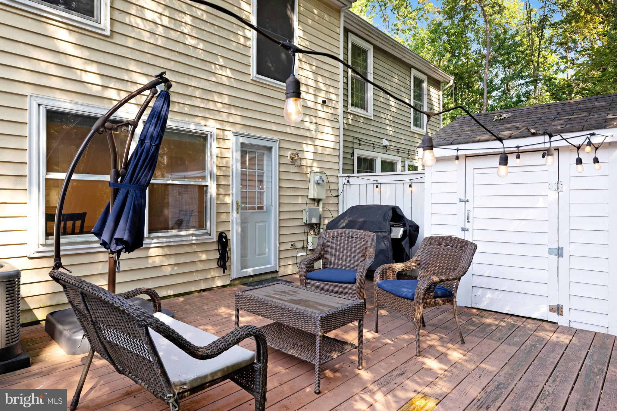 1503 TWISTED OAK DR