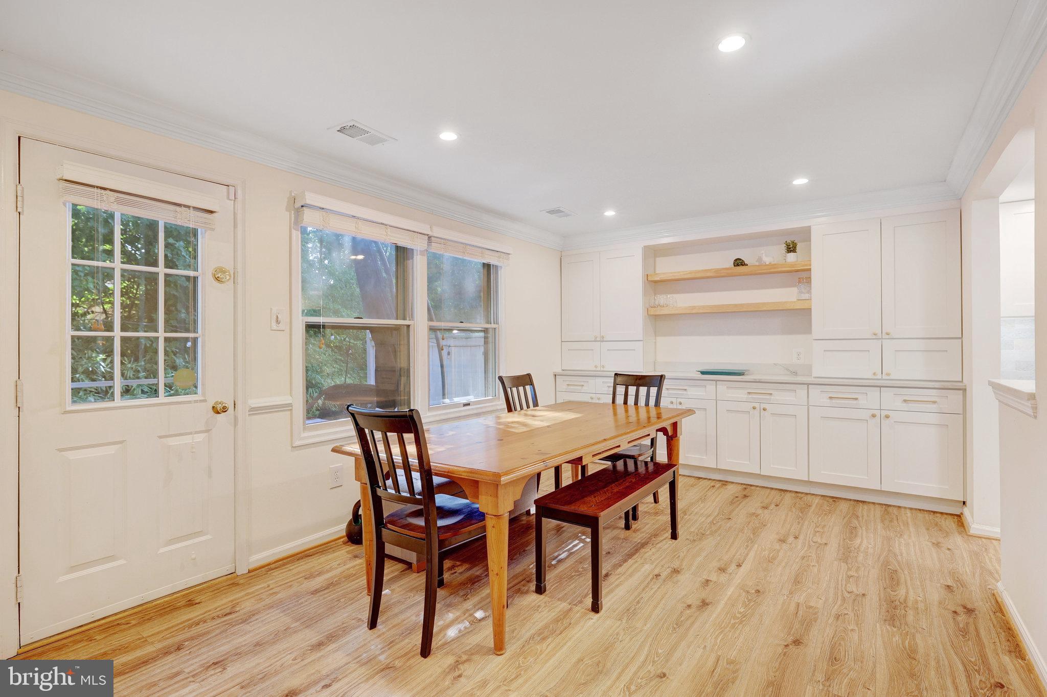 1503 TWISTED OAK DR