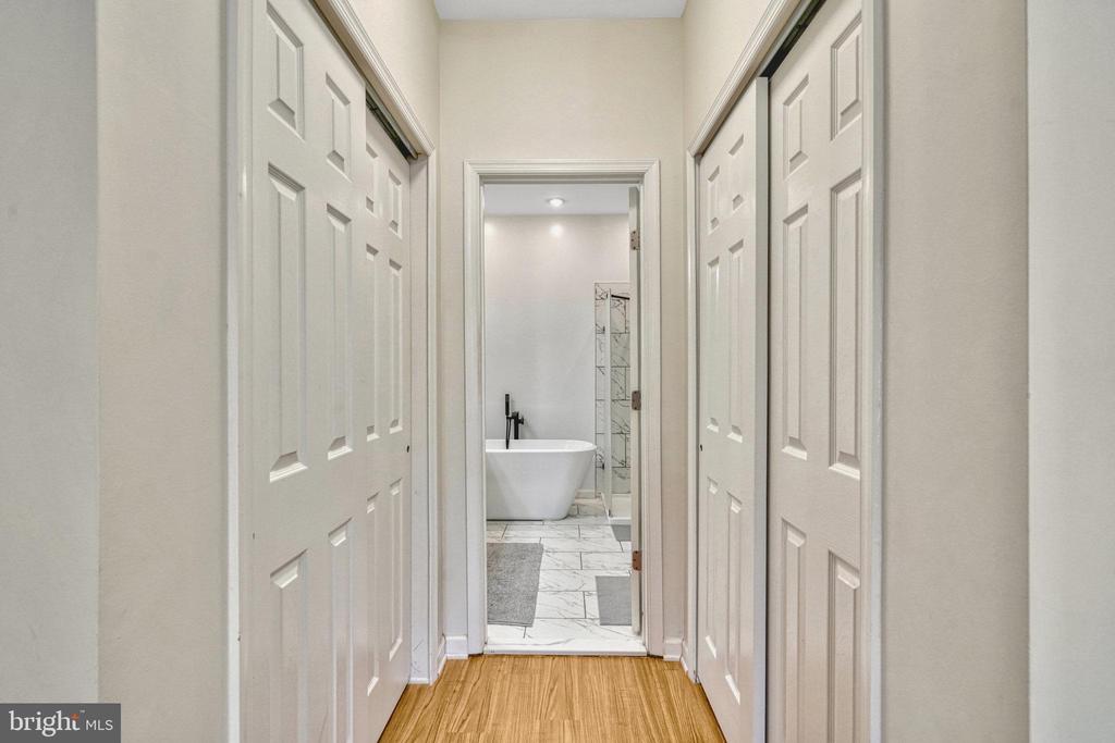 4158 TIMBER LOG WAY