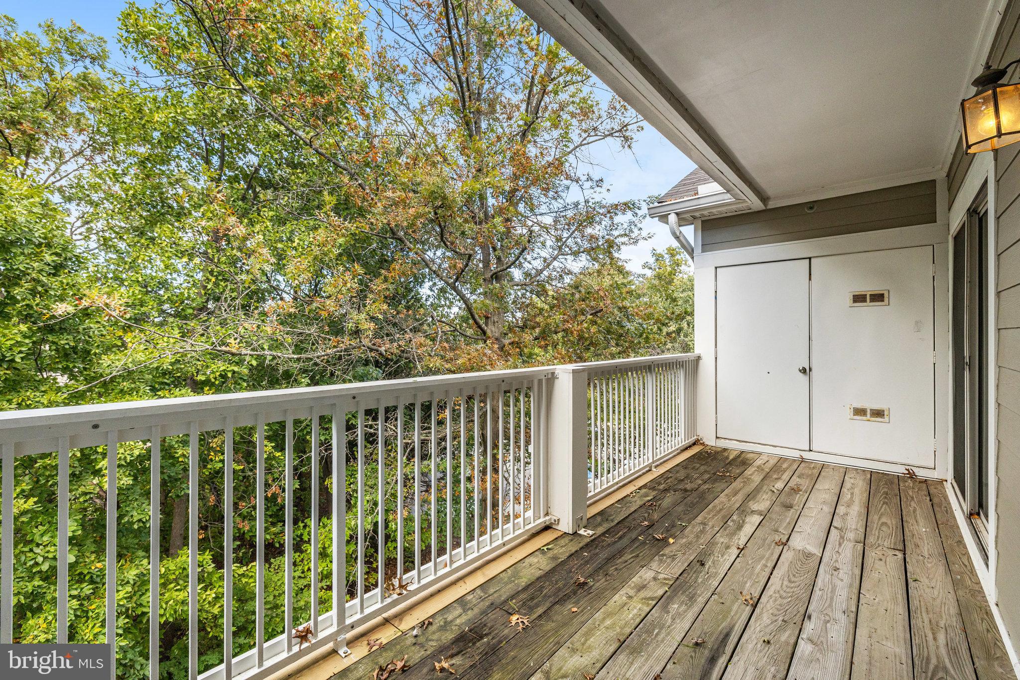 1700 LAKE SHORE CREST DR #34