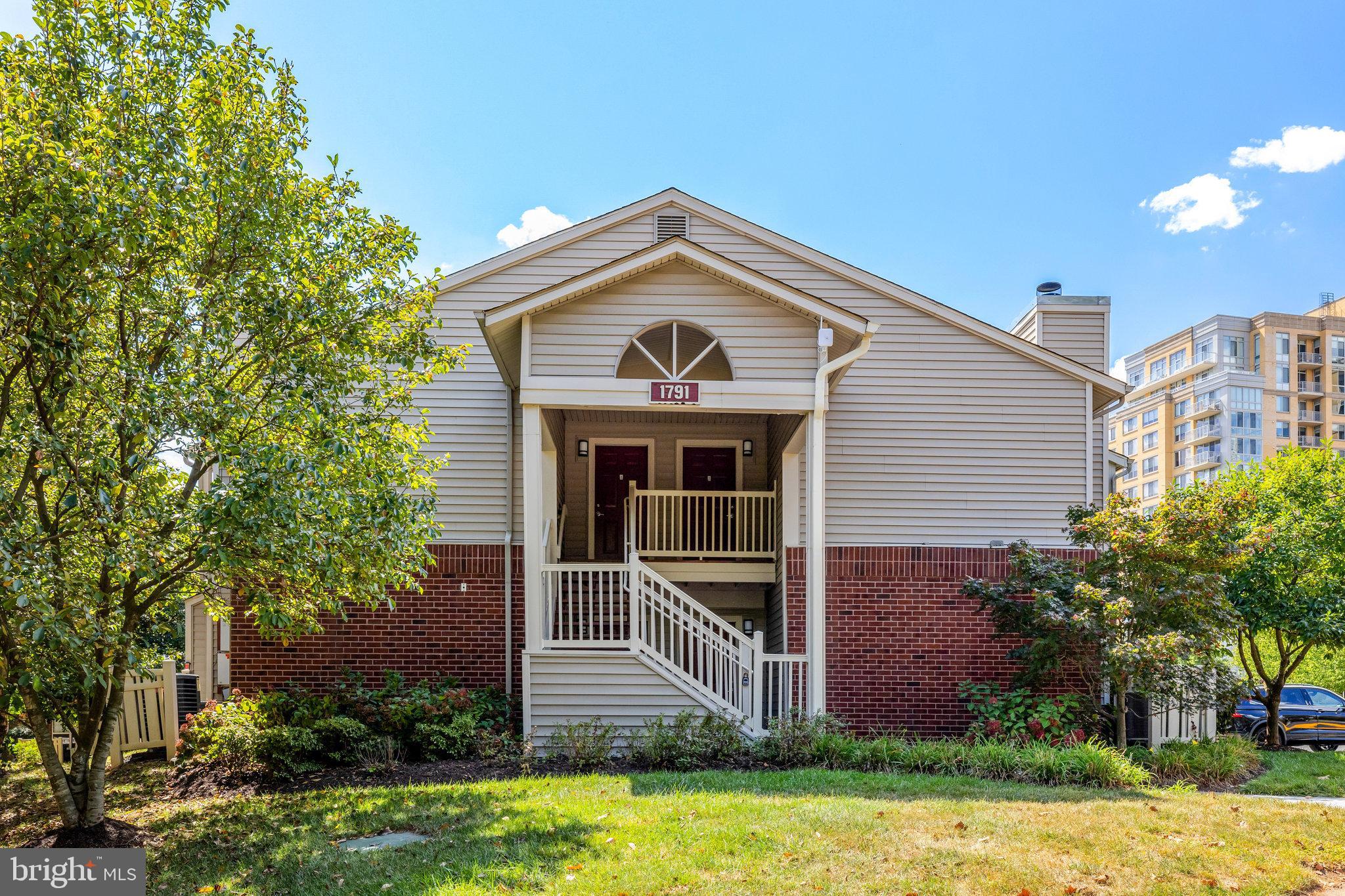 1791 JONATHAN WAY 1791-B