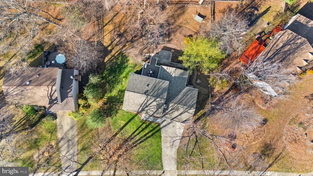 2420 FREETOWN DRIVE