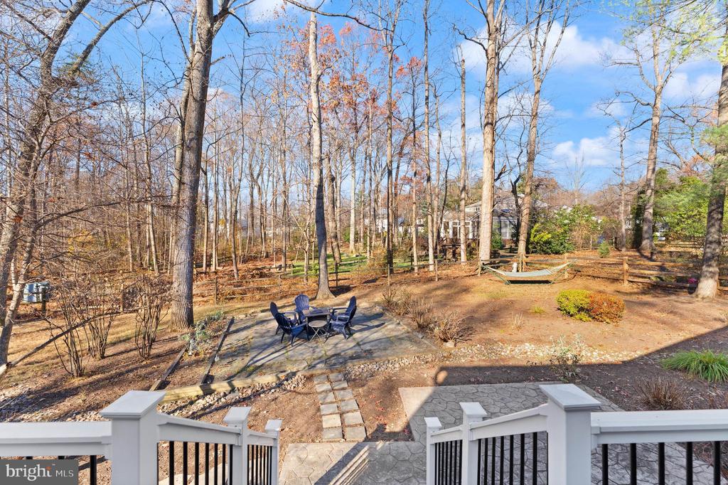2420 FREETOWN DRIVE