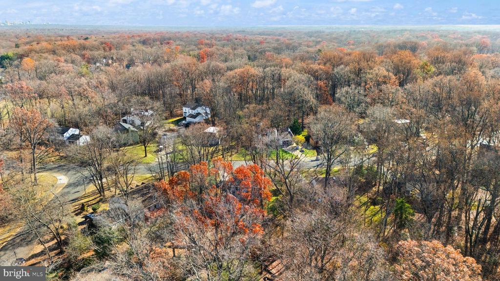 2420 FREETOWN DRIVE