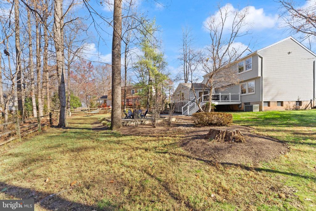 2420 FREETOWN DRIVE