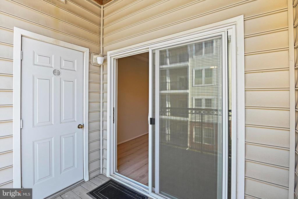 1580 SPRING GATE DRIVE Unit: 4312