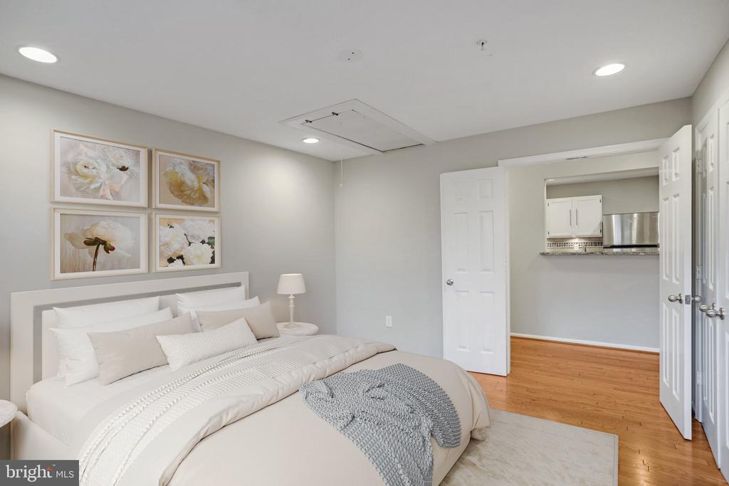 12001 TALIESIN PLACE Unit: 36