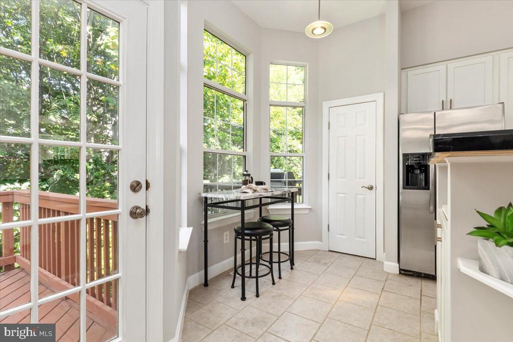 20547 WARBURTON BAY SQUARE Unit: 37