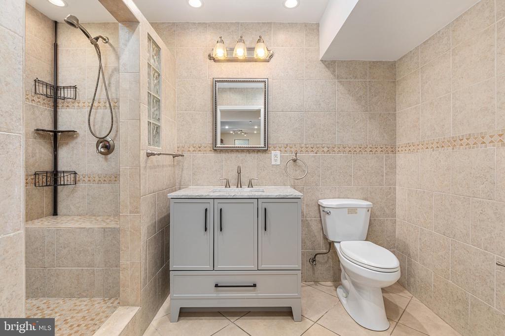 12877 VALLEYWOOD DRIVE