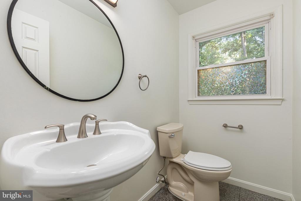 12877 VALLEYWOOD DRIVE