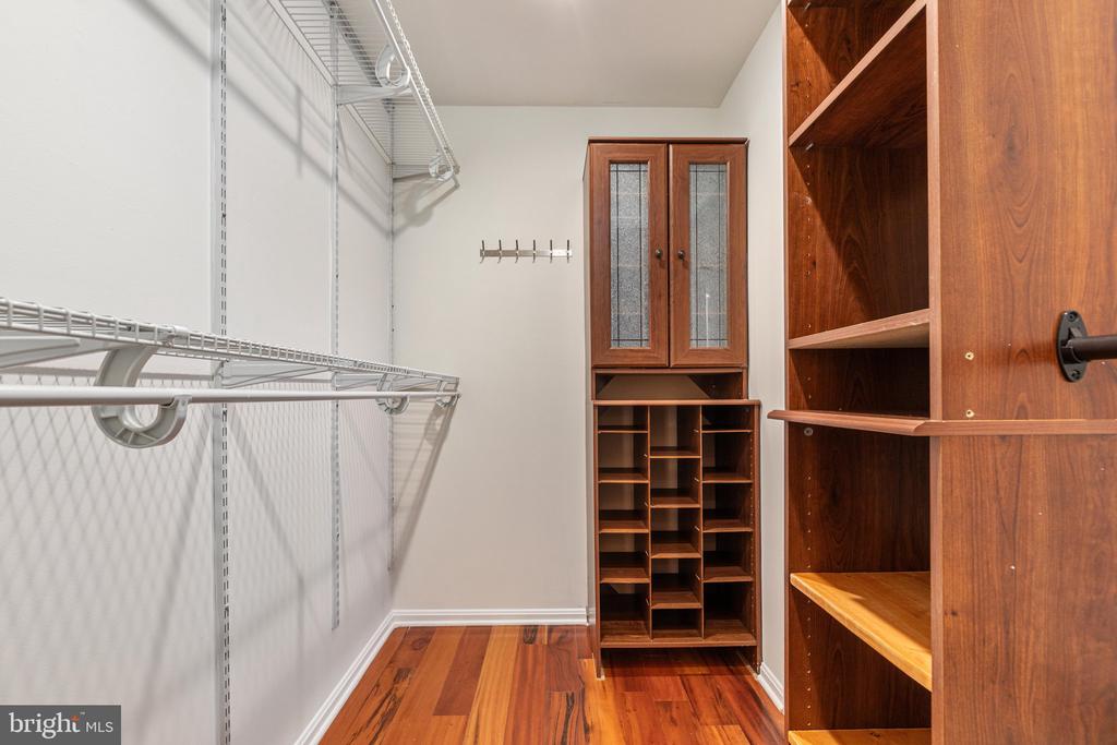 12877 VALLEYWOOD DRIVE