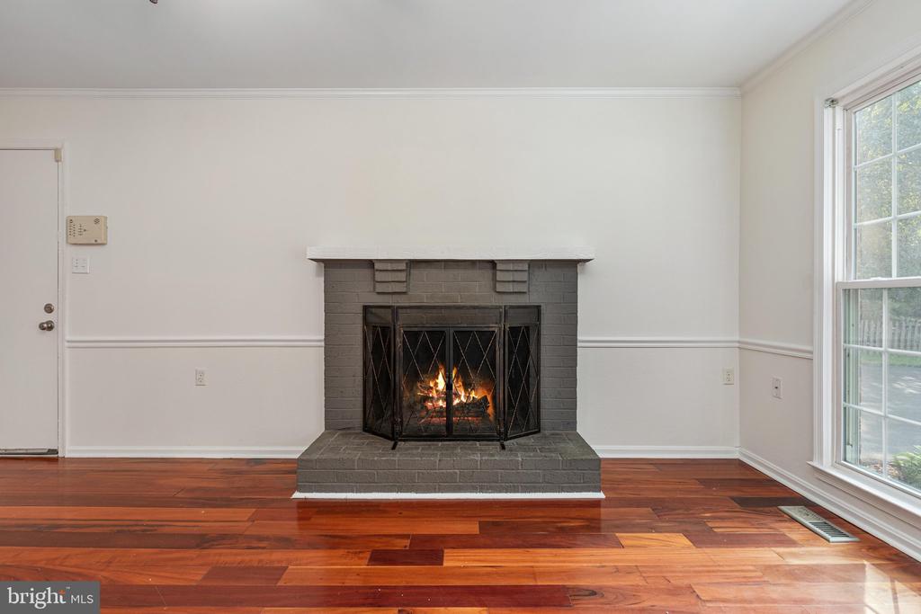 12877 VALLEYWOOD DRIVE
