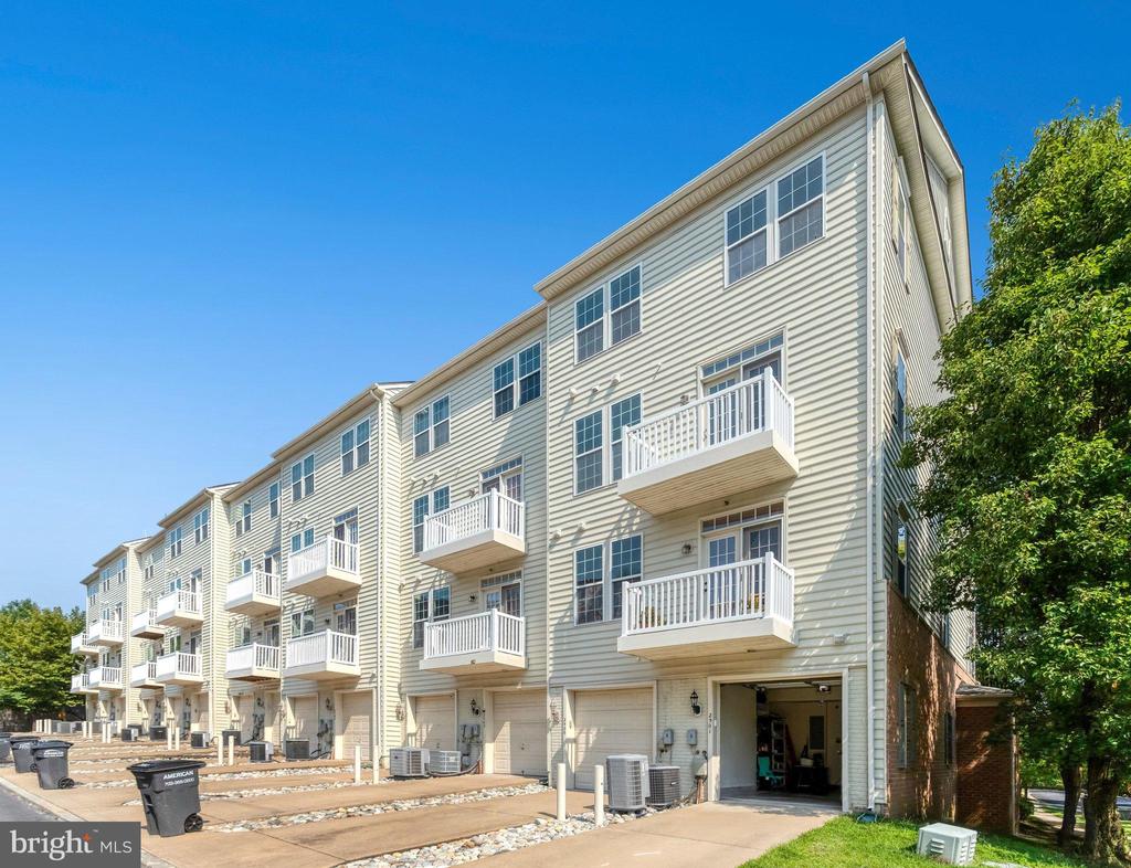 2503 EASTBOURNE DRIVE