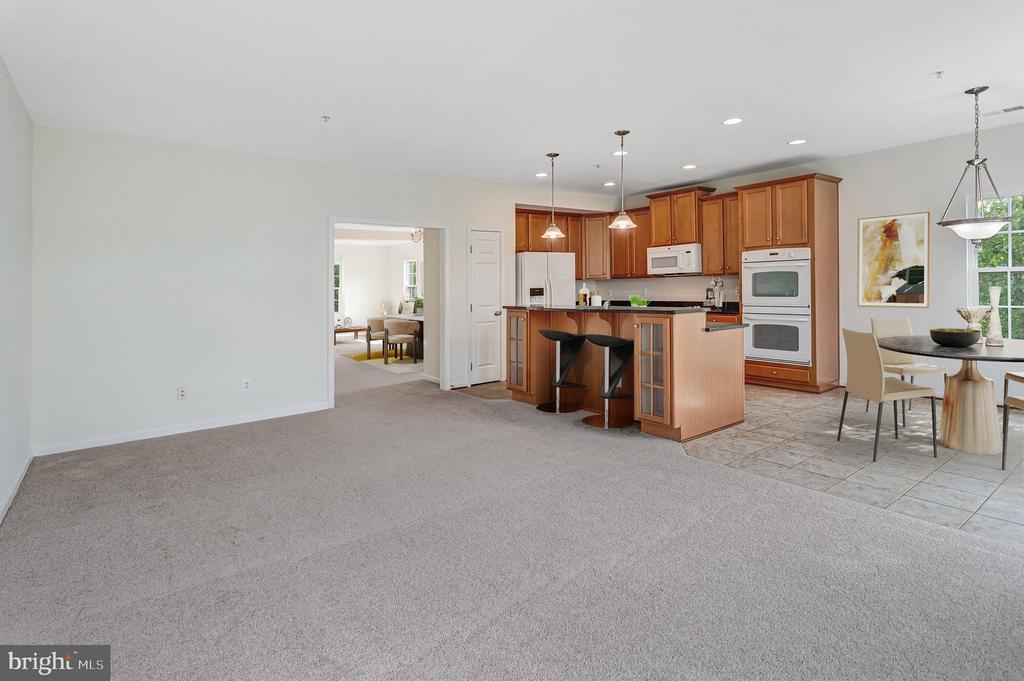 2503 EASTBOURNE DRIVE