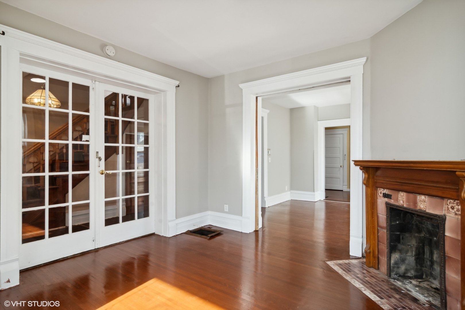 423 W Park Avenue