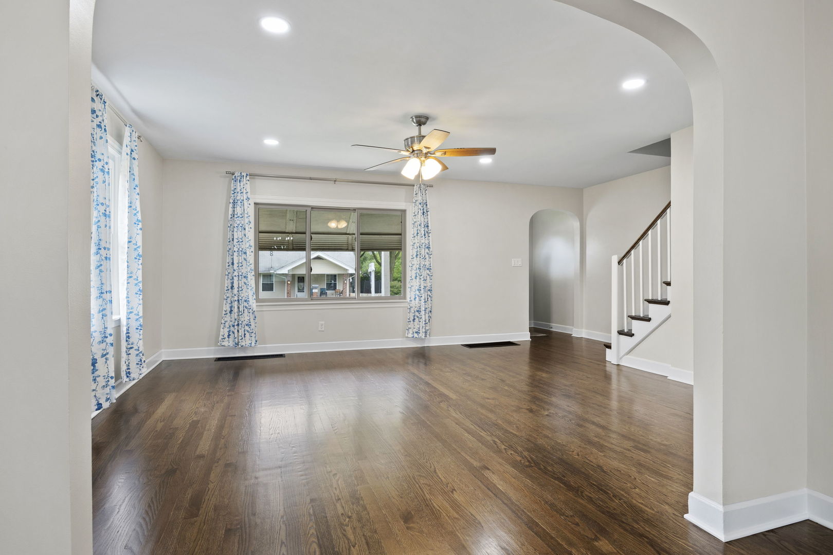 714-716 S River Street Unit: 716