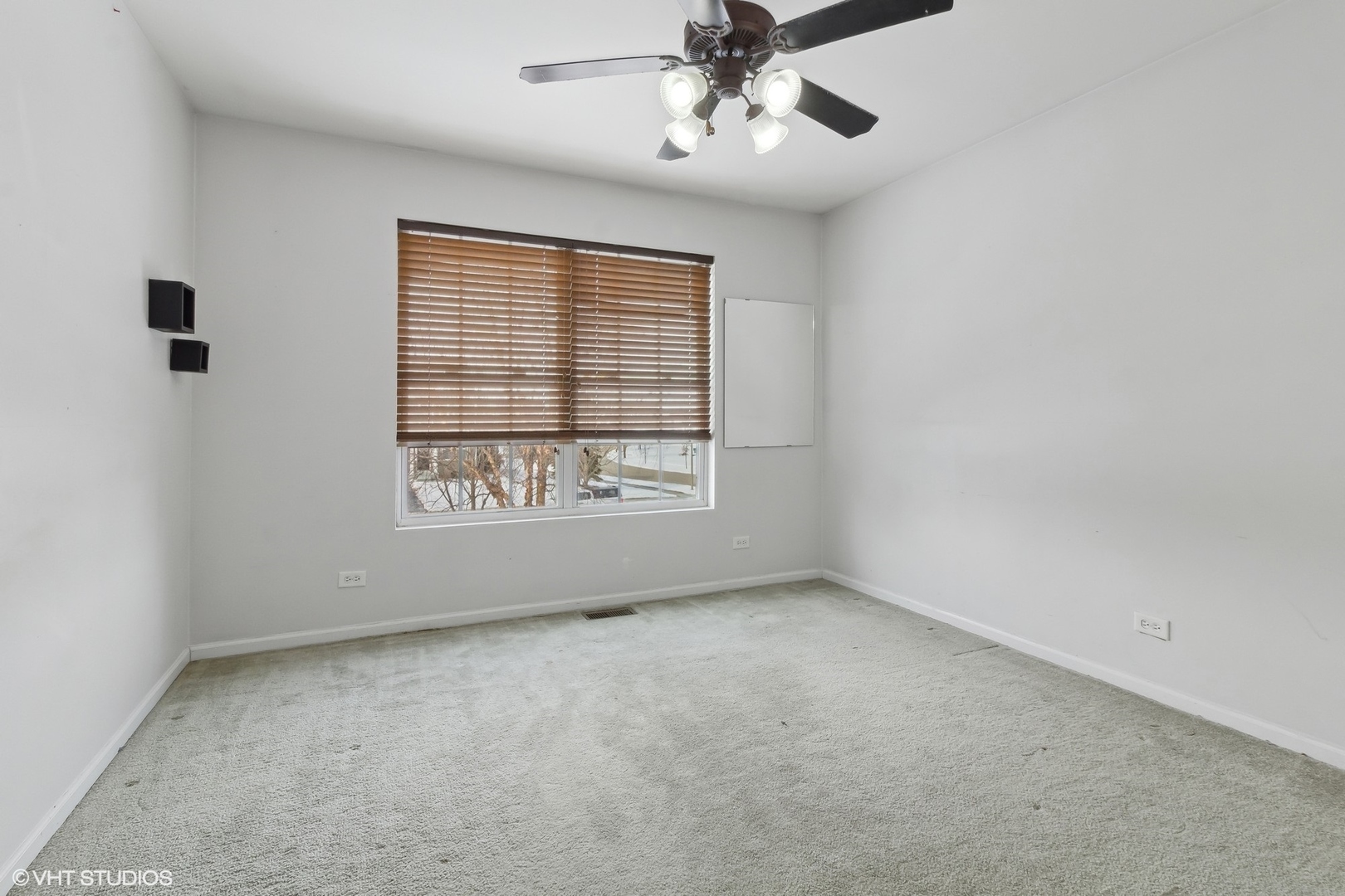 2711 Cranston Circle
