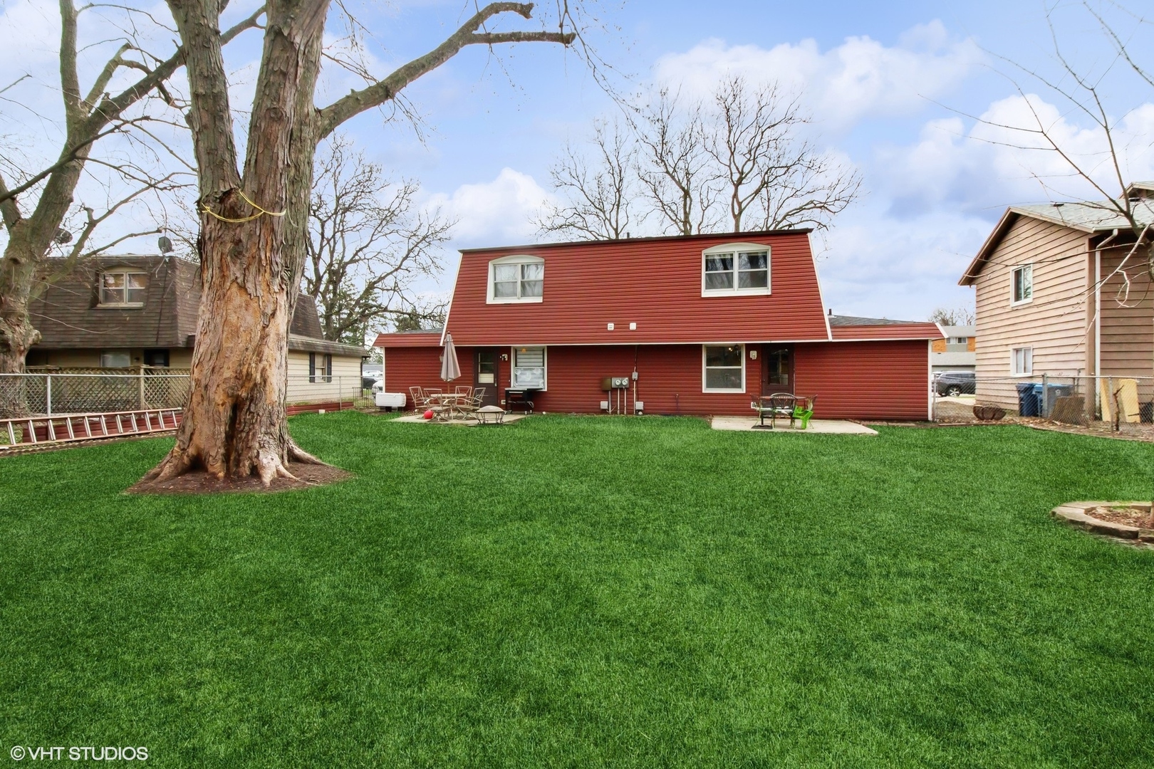 2003-09 W Illinois Avenue