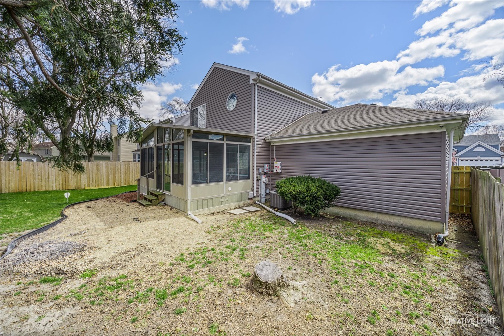 1477 Golden Oaks Parkway