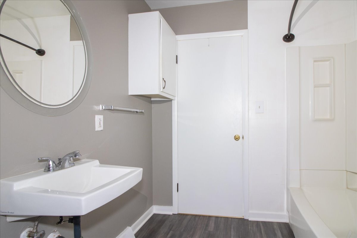 507 E Lee Street Unit: A