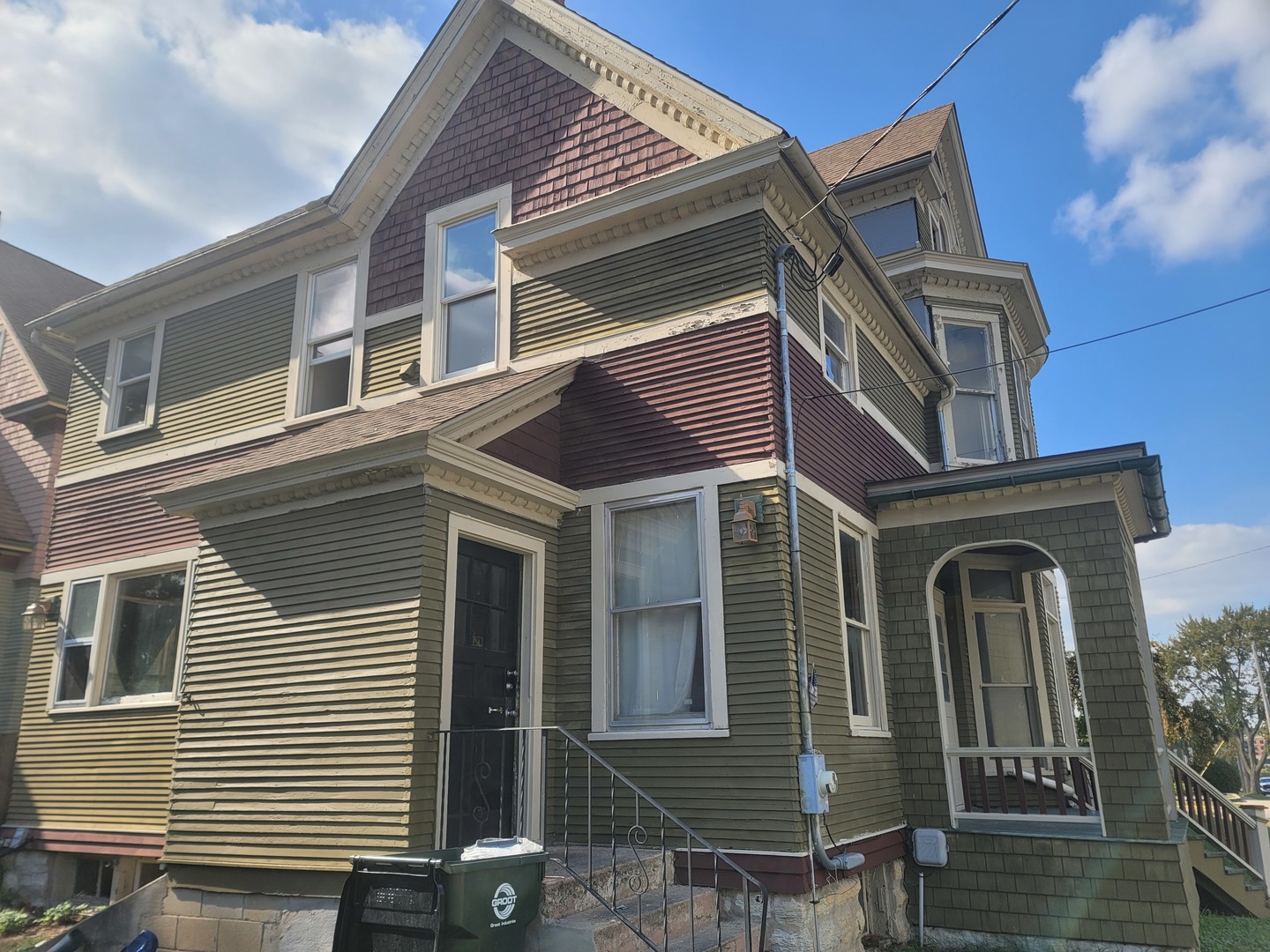 142 S Lincoln Avenue