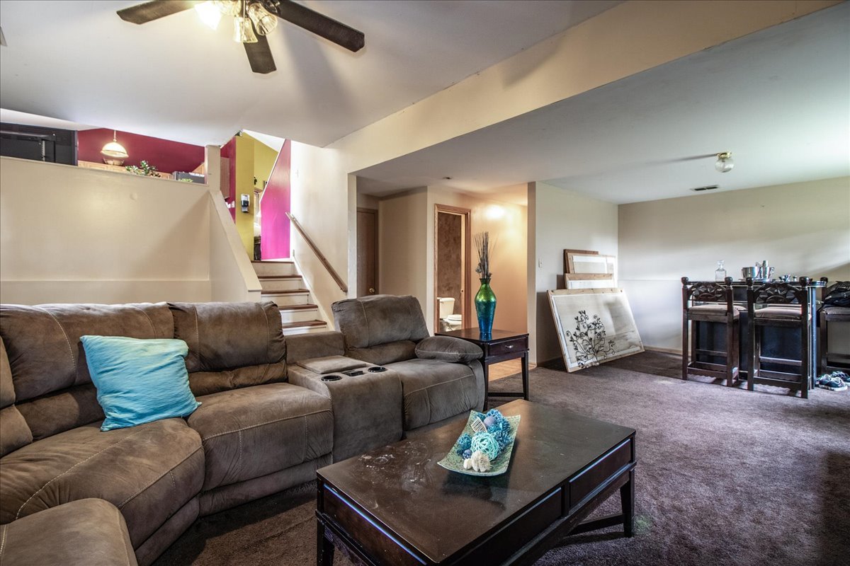 5210 Pine Trails Circle