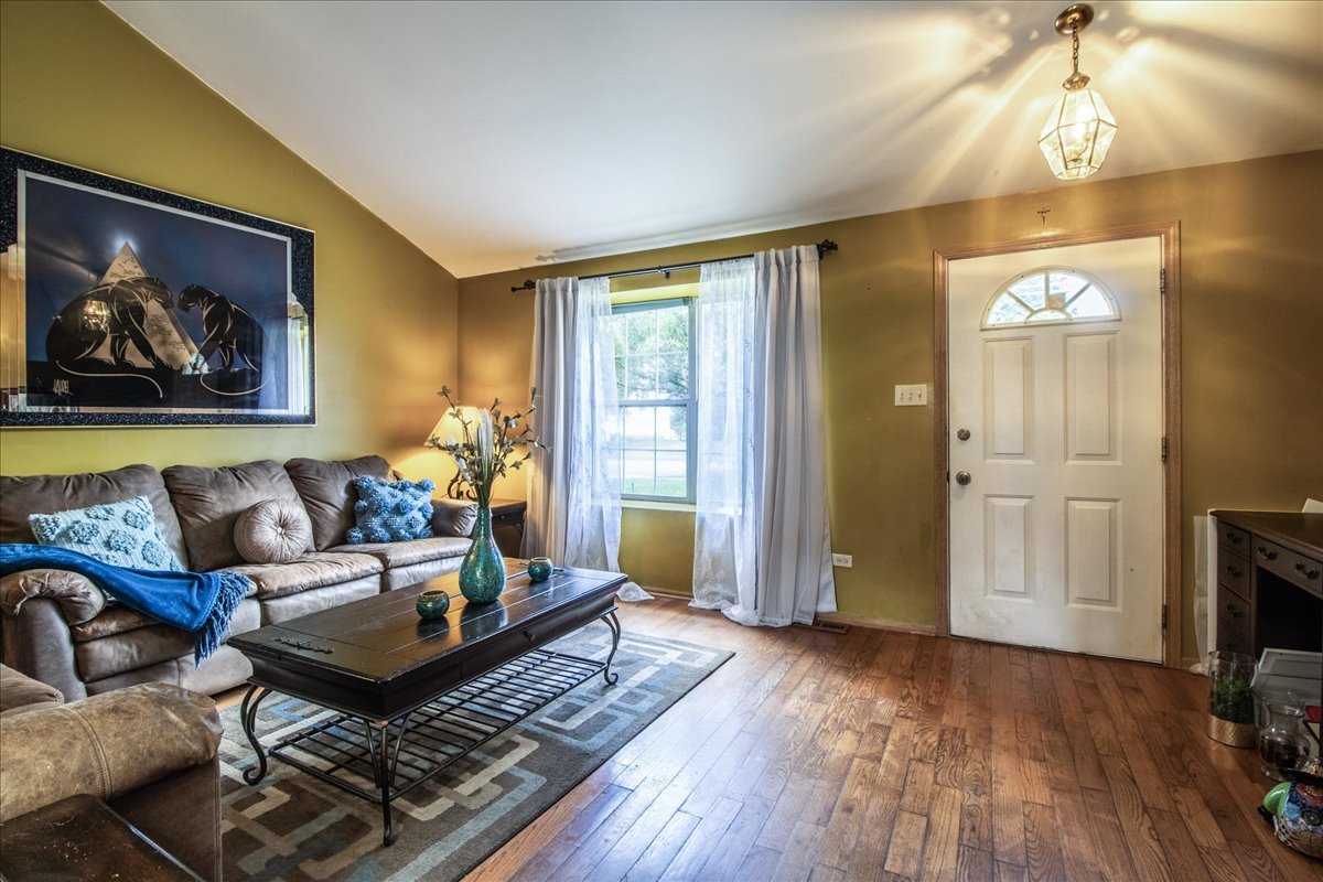 5210 Pine Trails Circle