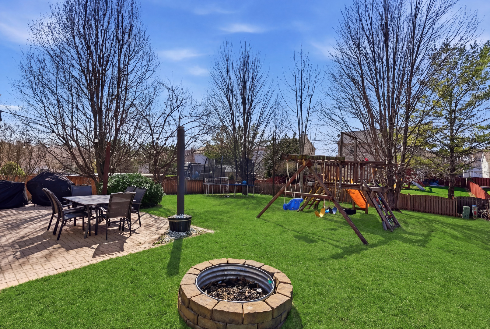 2547 Prairie Crossing Drive