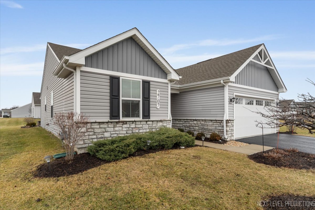 2707 Nickerson Court