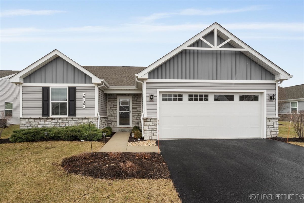 2707 Nickerson Court