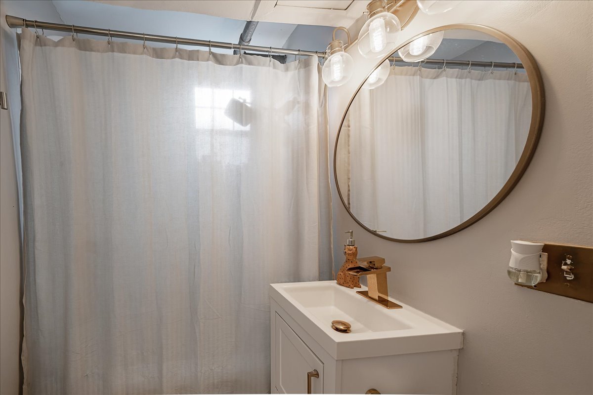 417 Wisconsin Avenue Unit: GN