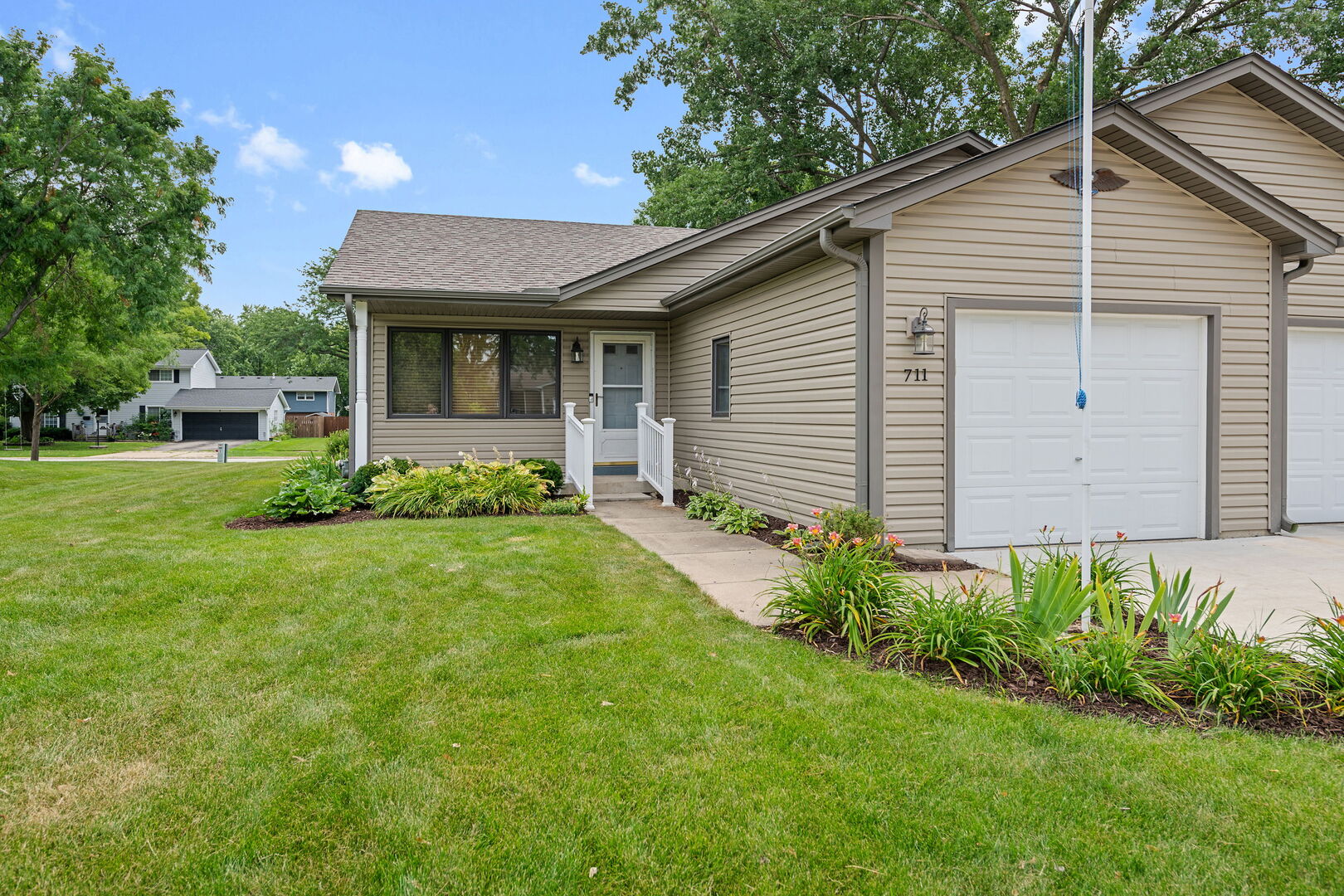 711 Harmony Court