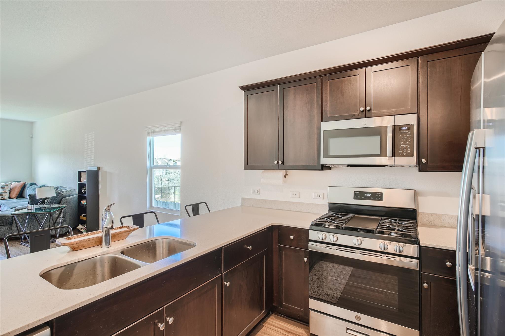 7616 Pewter Luster BND