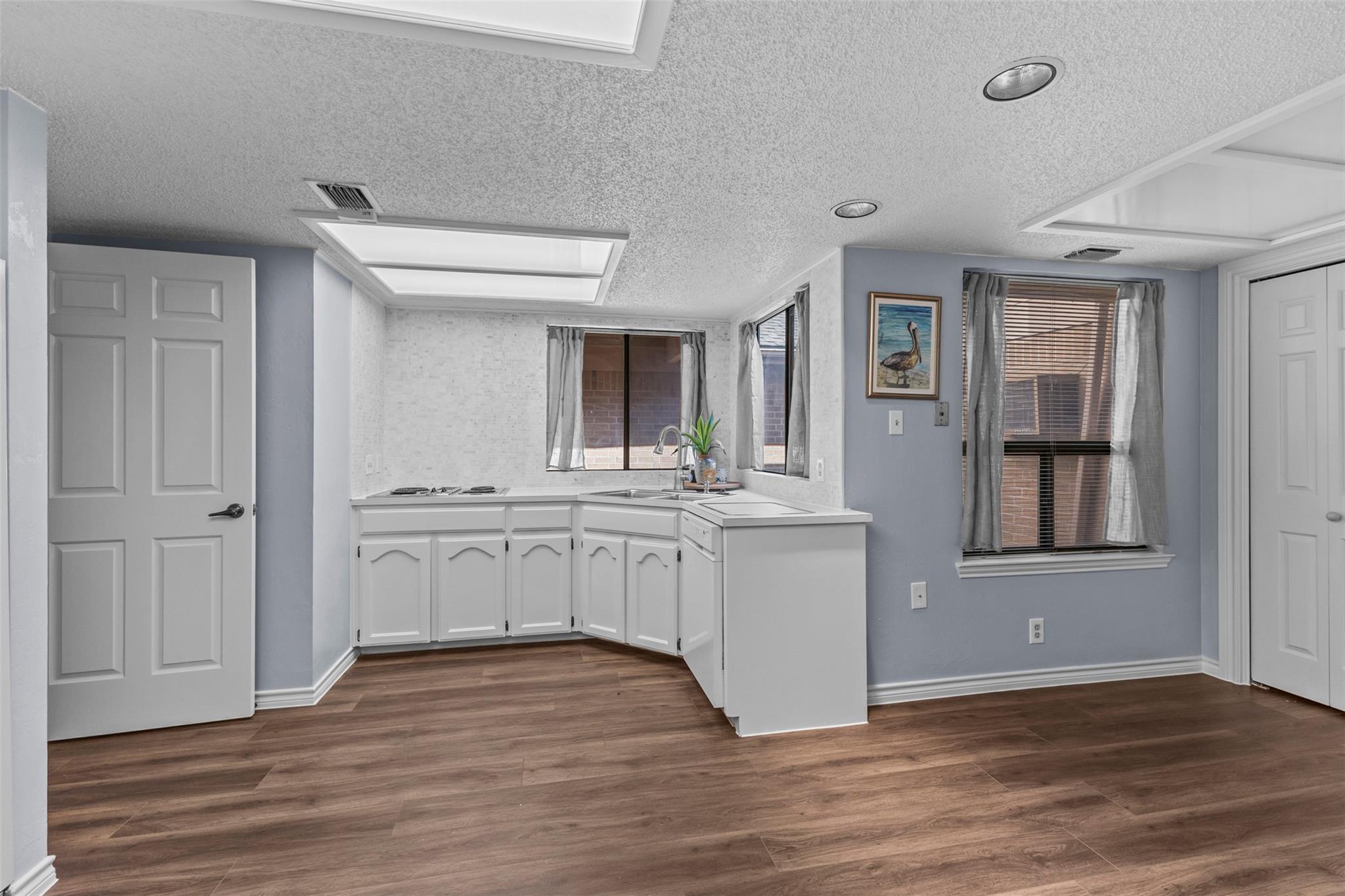 10916 B Crown Colony DR # 3, Austin Unit: 3