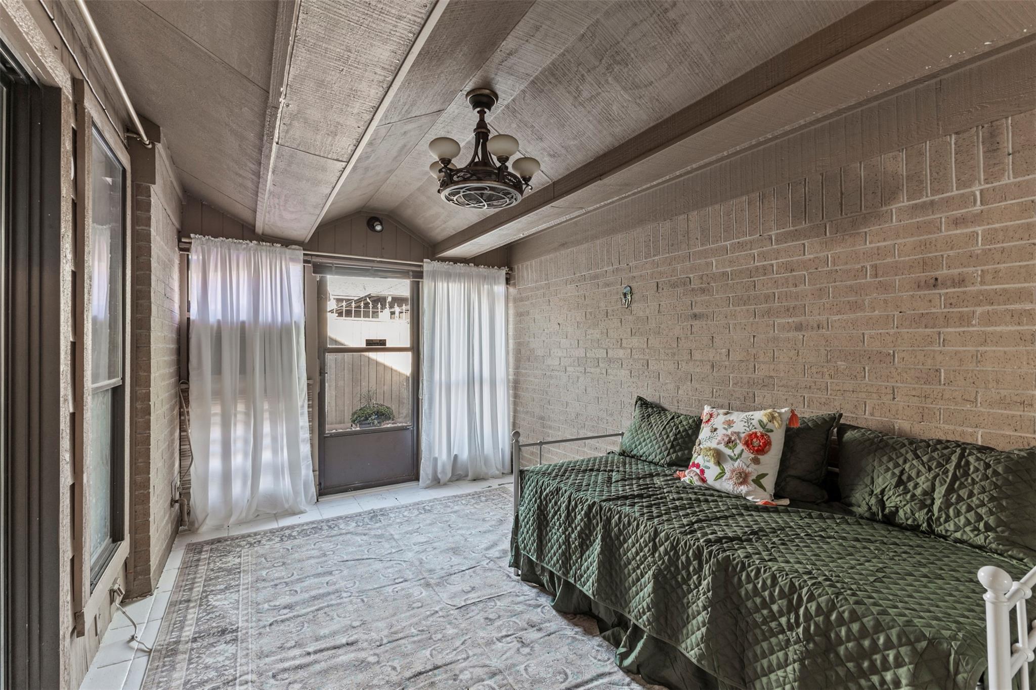 10916 B Crown Colony DR # 3, Austin Unit: 3