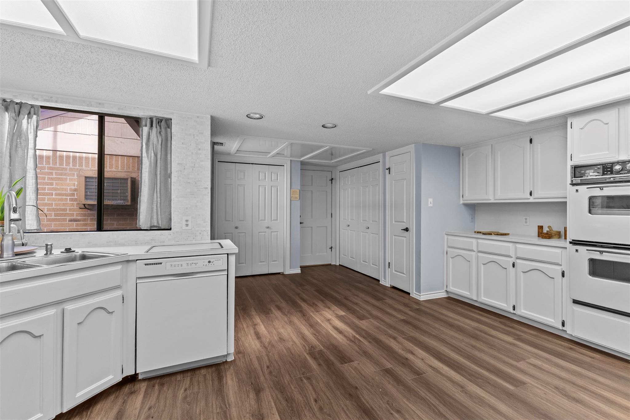 10916 B Crown Colony DR # 3, Austin Unit: 3